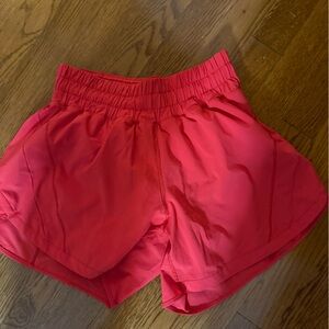 Women's lululemon size 6 Red Elastic Waist Shorts
